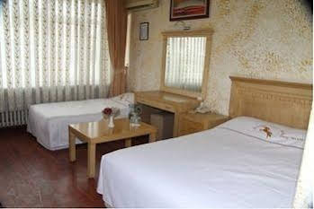 Rouge Noire Hotel