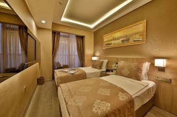 Ayramin Hotel