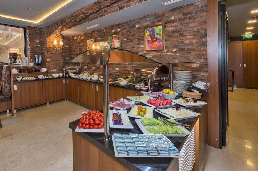 Aprilis Gold Hotel