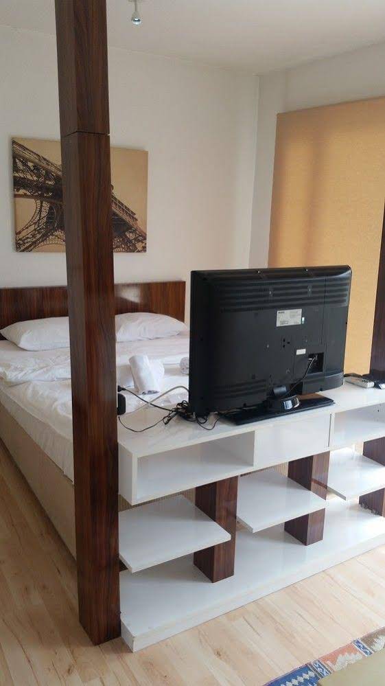 New Pera Hotel