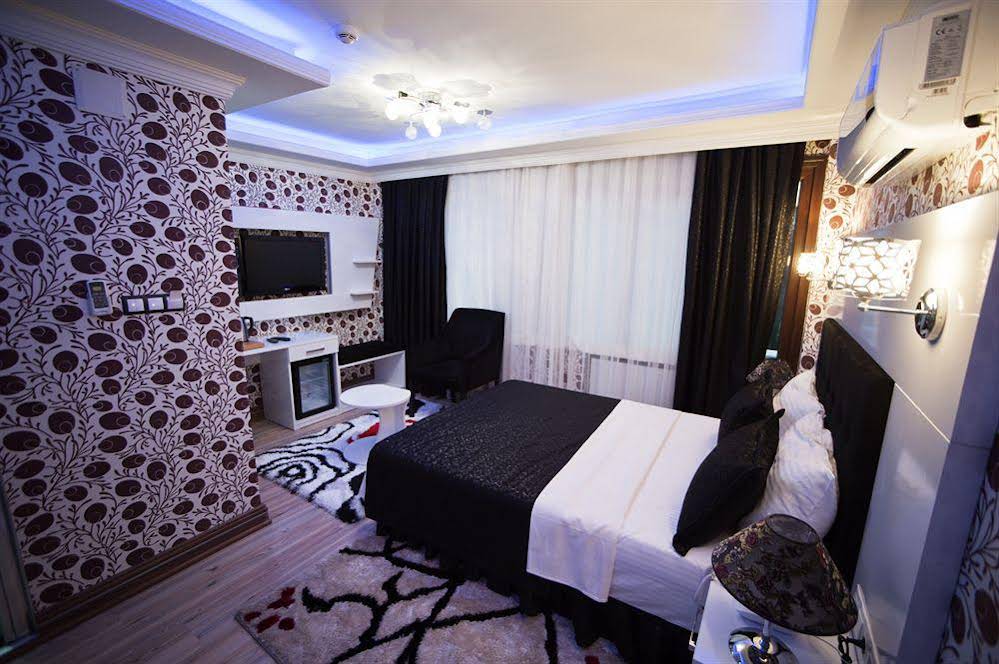 Miracle Hotel