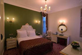 By Murat Crown Hotels