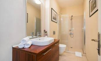 Tarus Apartments Taksim