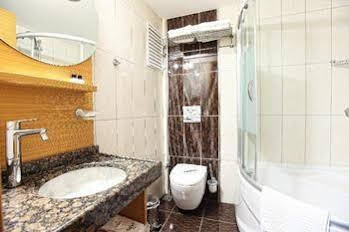 Aspalace Hotel