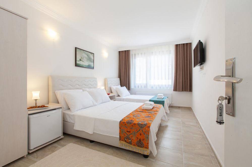 Galley Hotel