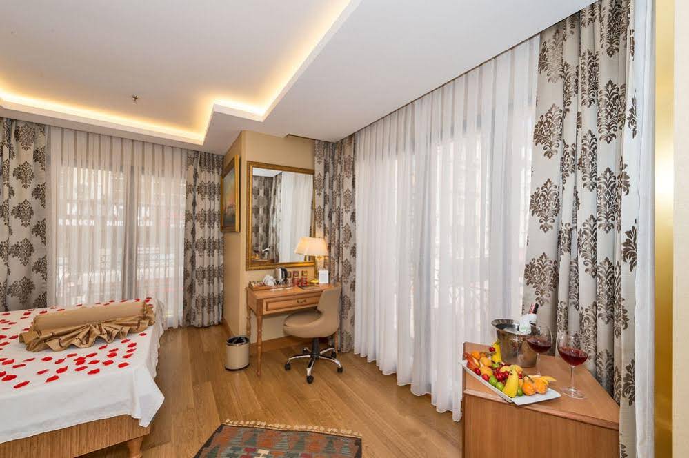 Aprilis Gold Hotel