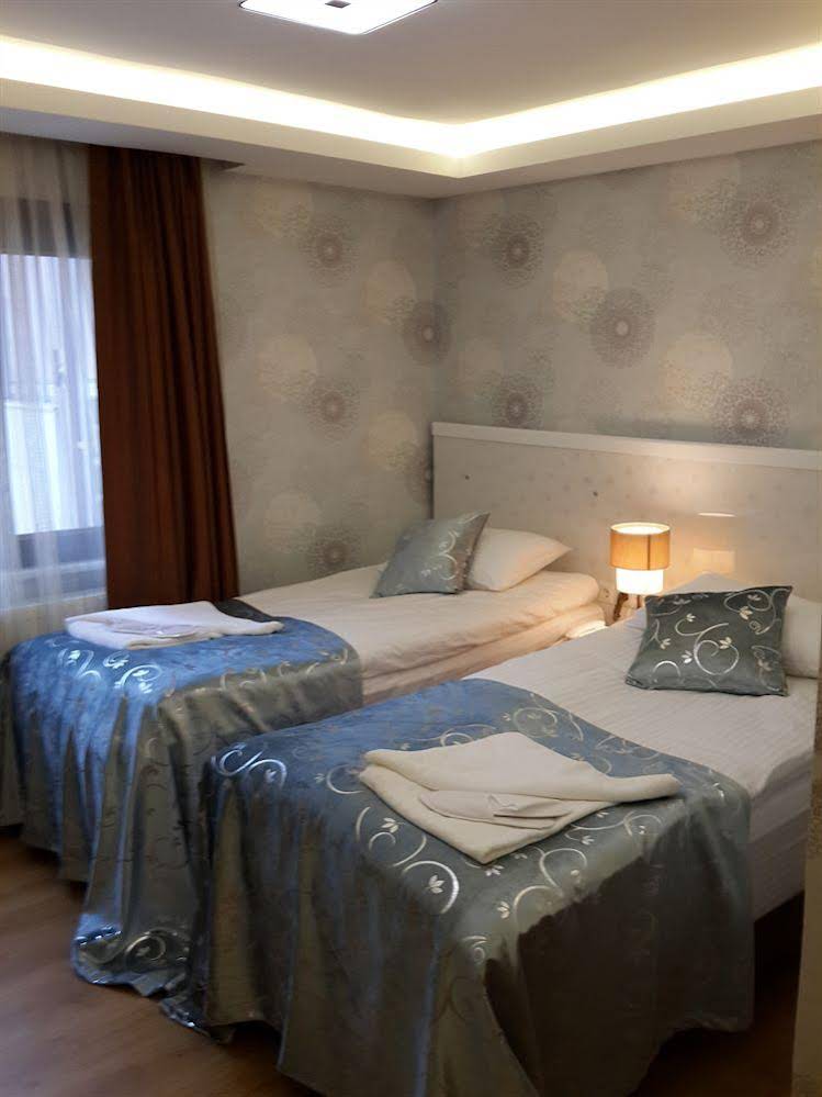 Elite Kasseria Hotel