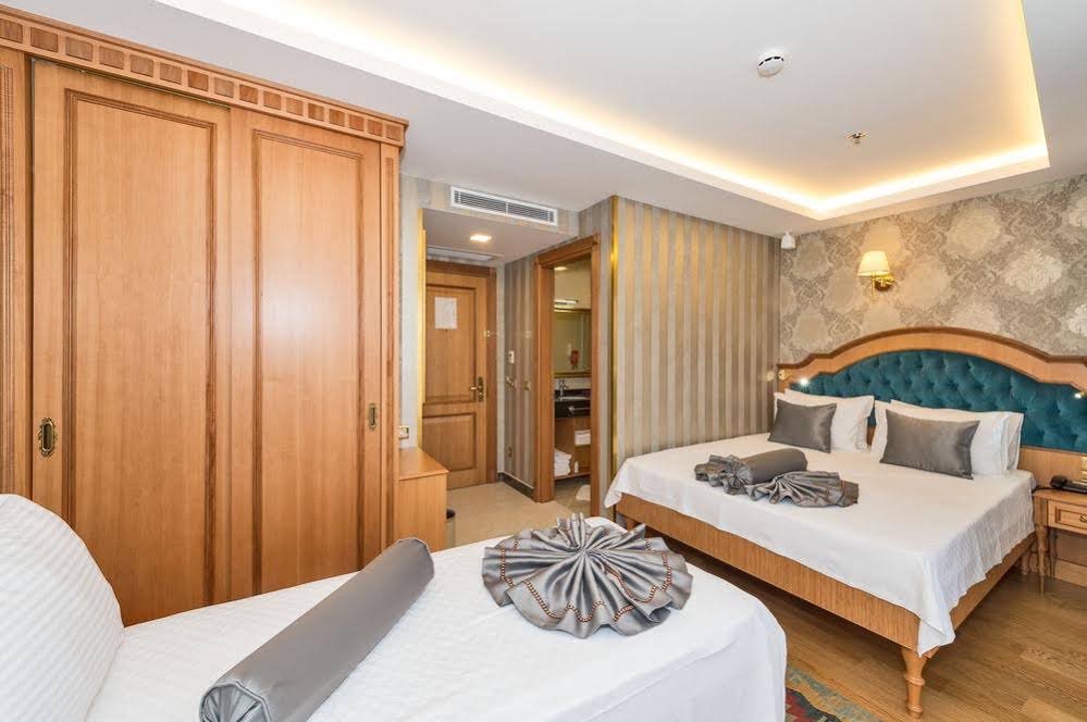Aprilis Gold Hotel