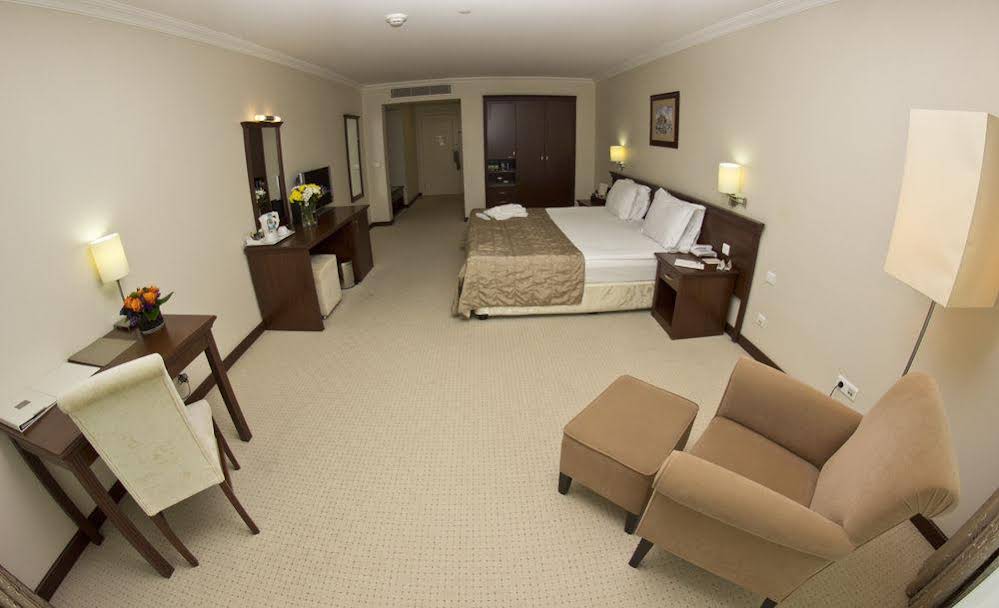Tav Airport Hotel