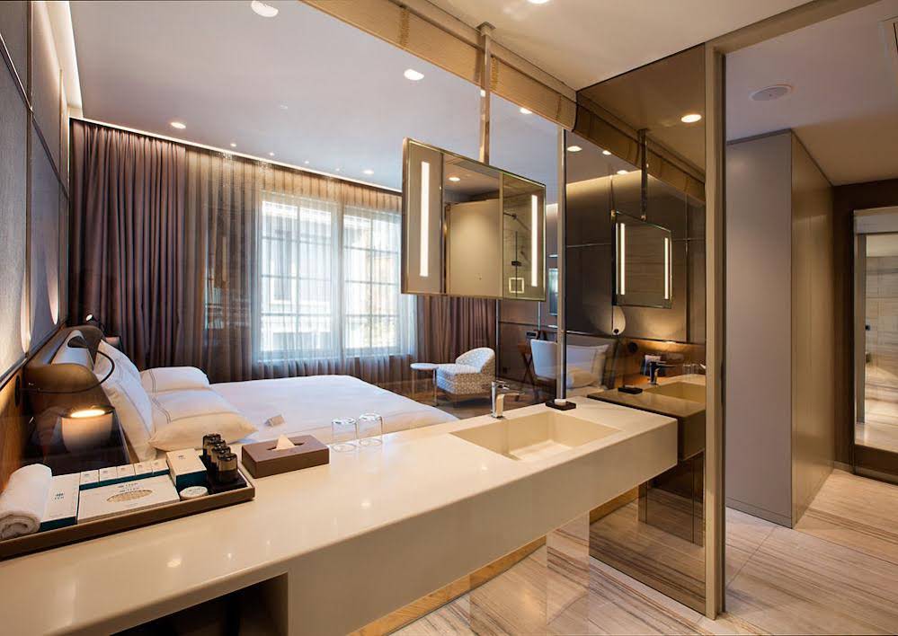 Fer Hotel