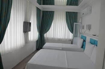 VIP Gold Suites