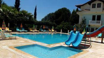 Klas Hotel