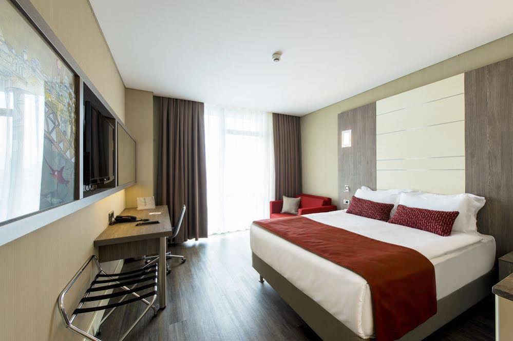 Ramada Encore Istanbul Bayrampasa