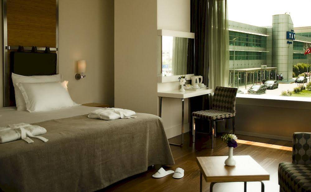 Tav Airport Hotel