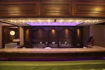 Golden Pen Hotel