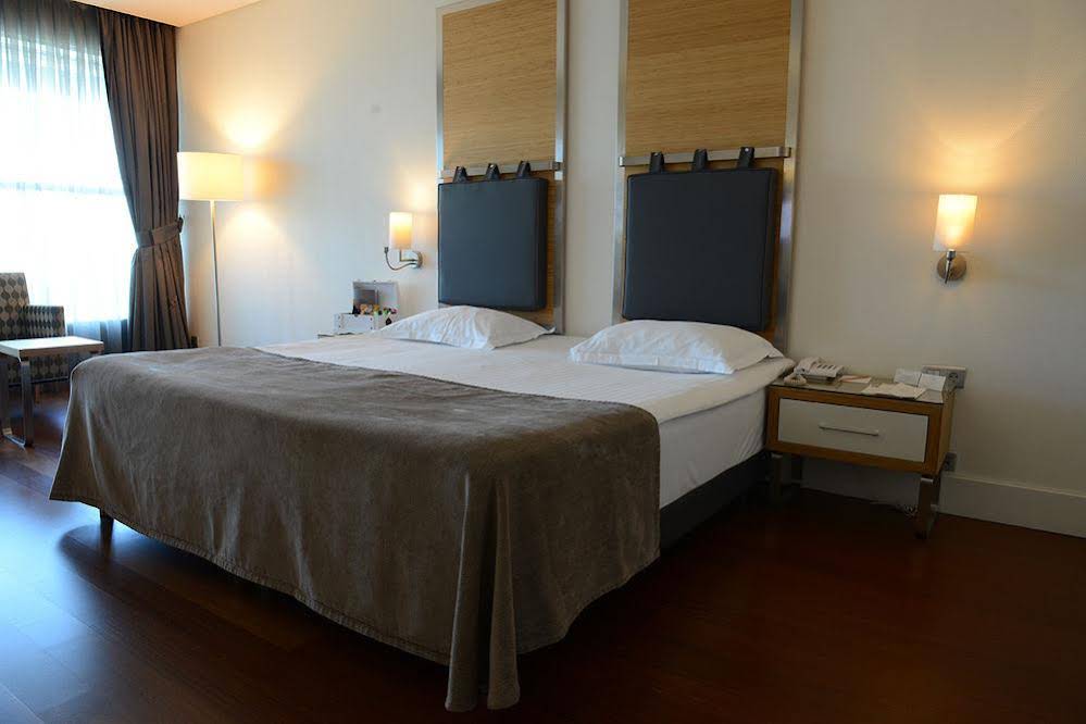 Tav Airport Hotel