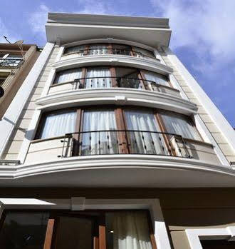 Baklava Suites