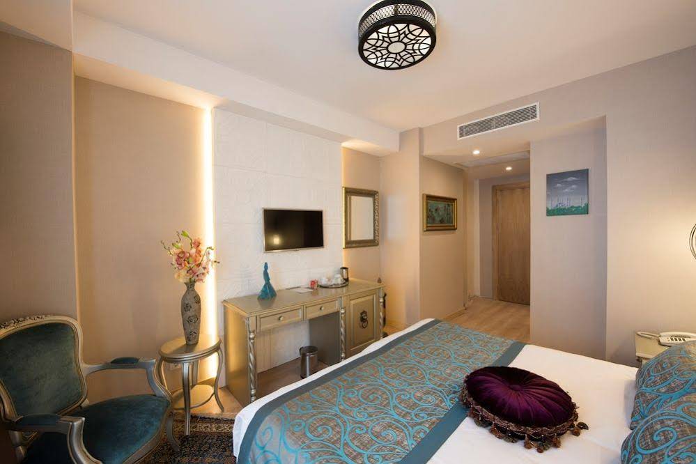 Aybar Hotel