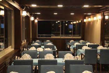 Golden Pen Hotel