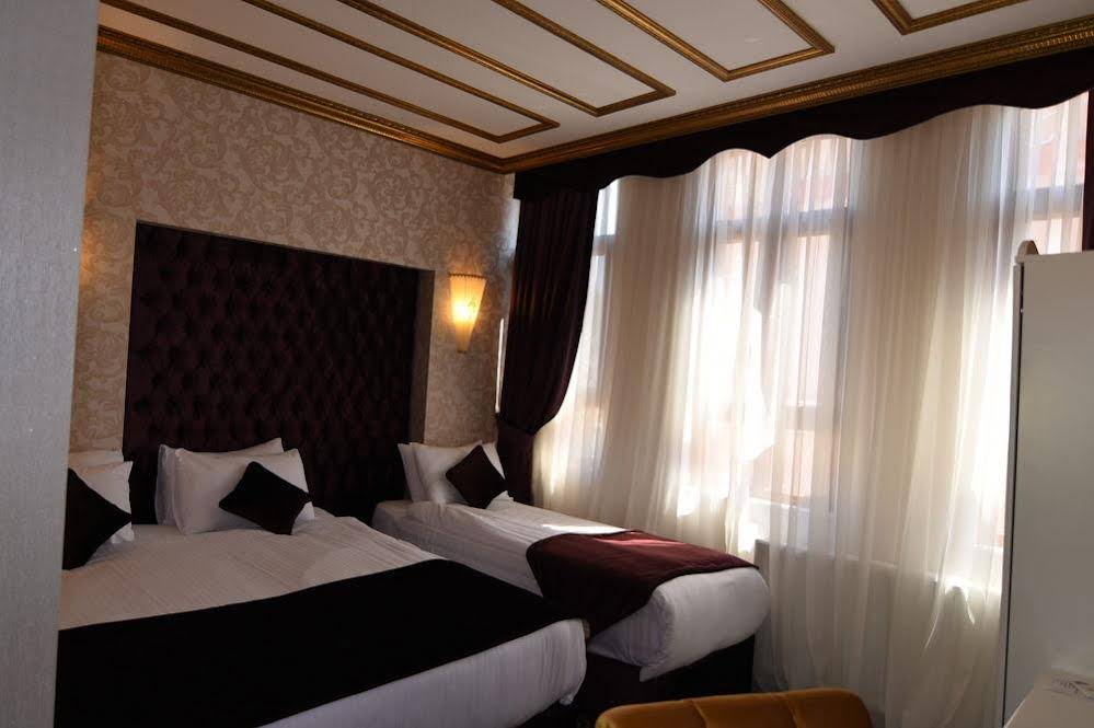Diamond Royal Hotel