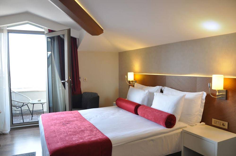 Veyron Hotels & Spa