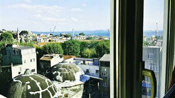 Gur Hotel