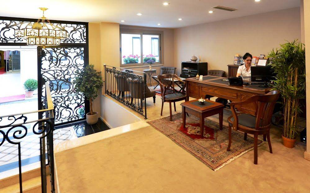 Aybar Hotel