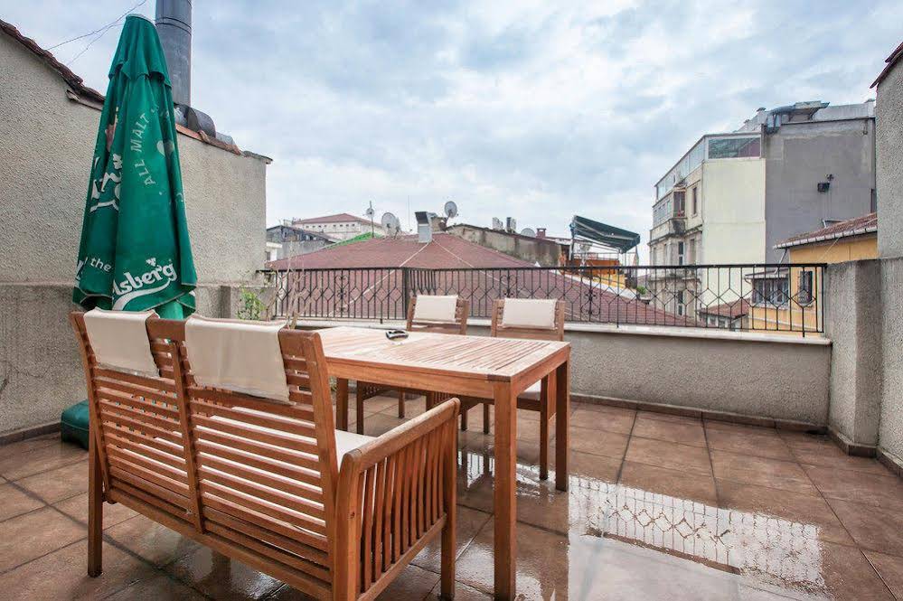 Tarus Apartments Taksim