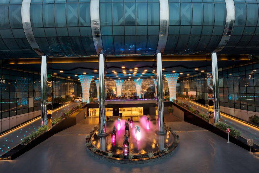 Hotel Sahara Star