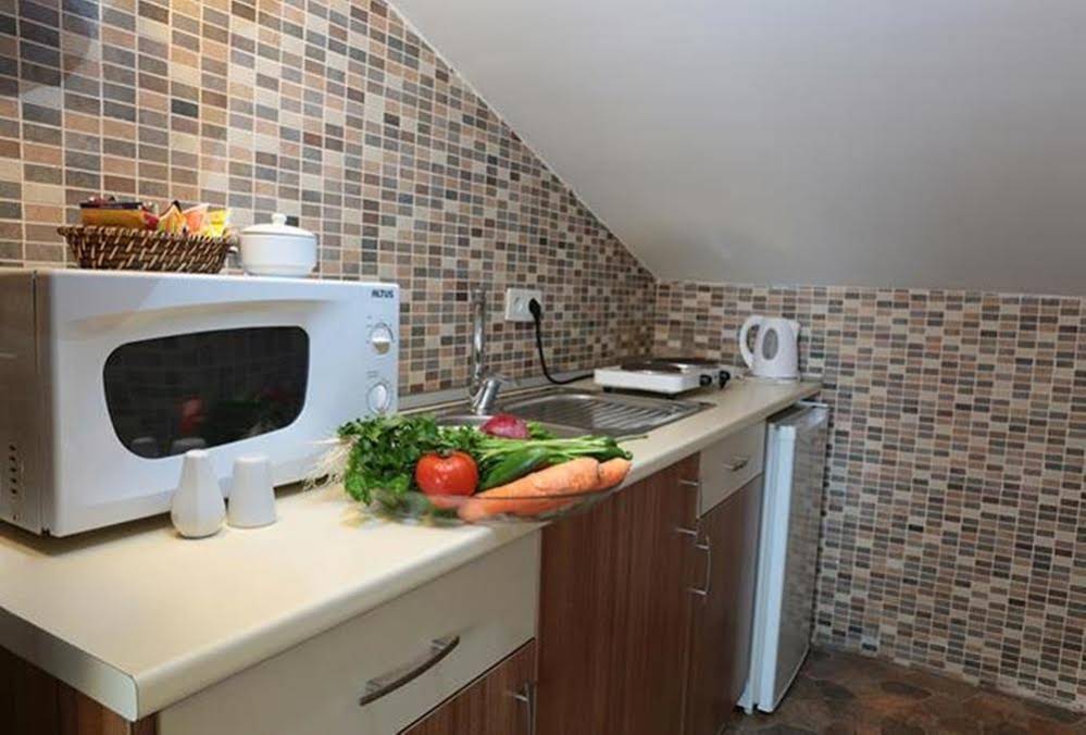 Sur Apartments