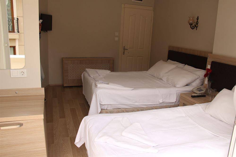 Bonjour Hotel