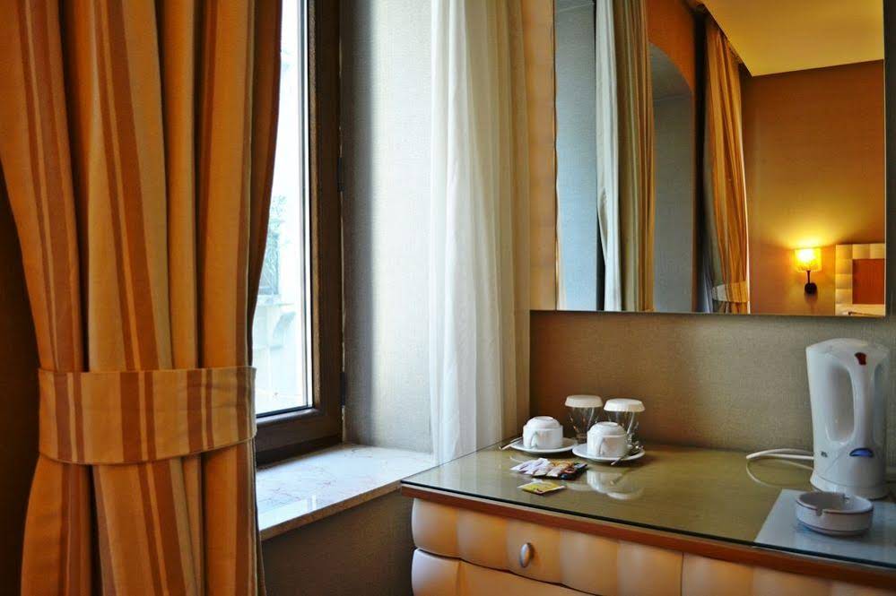 Alyon Suite Hotel