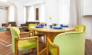 Tarus Apartments Taksim
