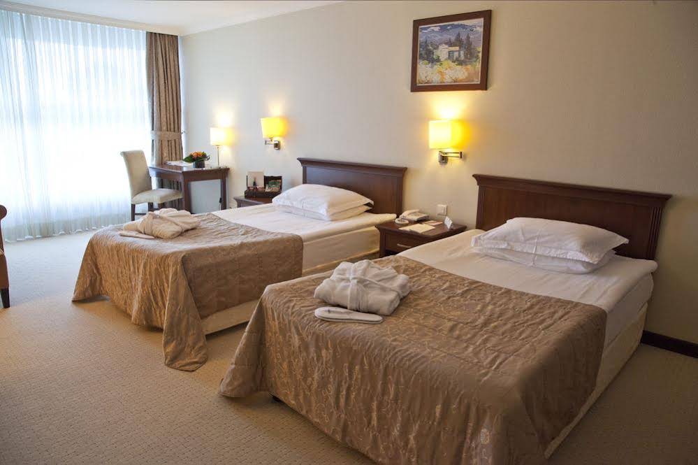 Tav Airport Hotel
