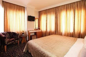 Aspalace Hotel