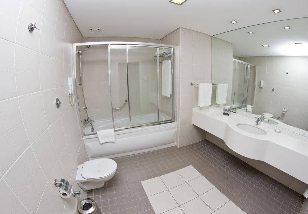 Tav Airport Hotel