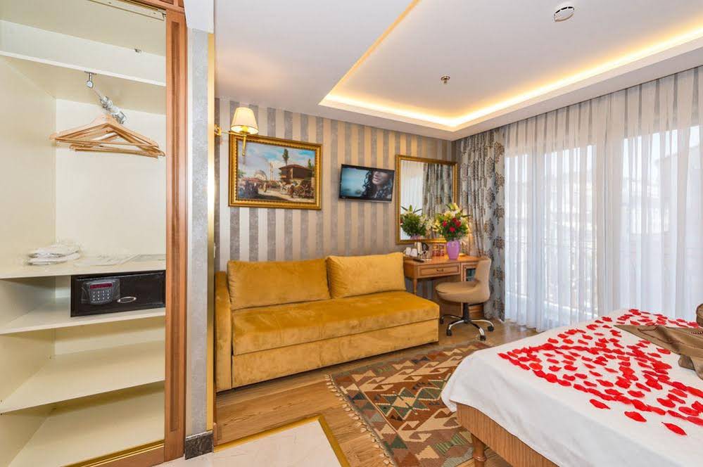 Aprilis Gold Hotel