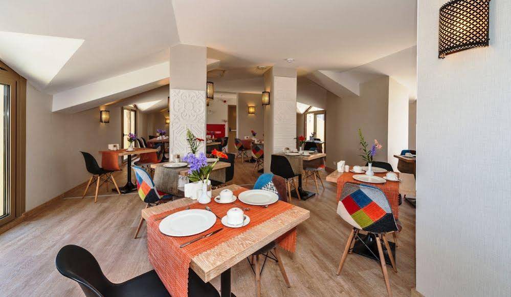 Aybar Hotel