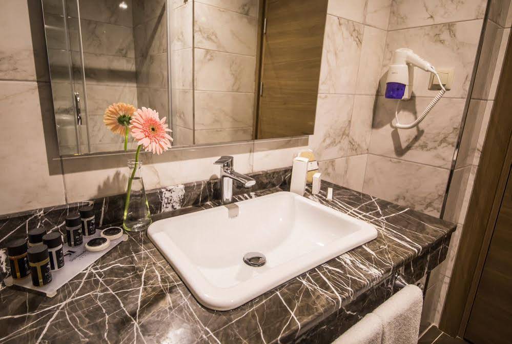 Inside Hotel Sisli