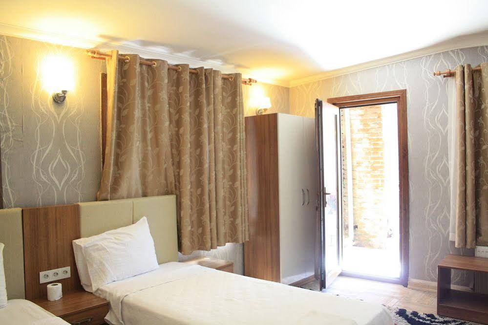 Miracle Hotel