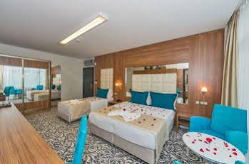 New My World Hotel