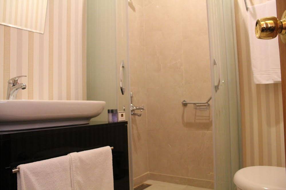 BAKIRKOY TASHAN BUSINESS &AIRPORT HOTEL