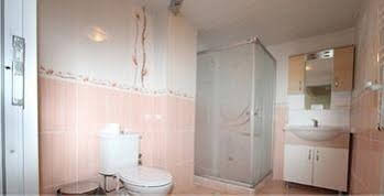 Rouge Noire Hotel