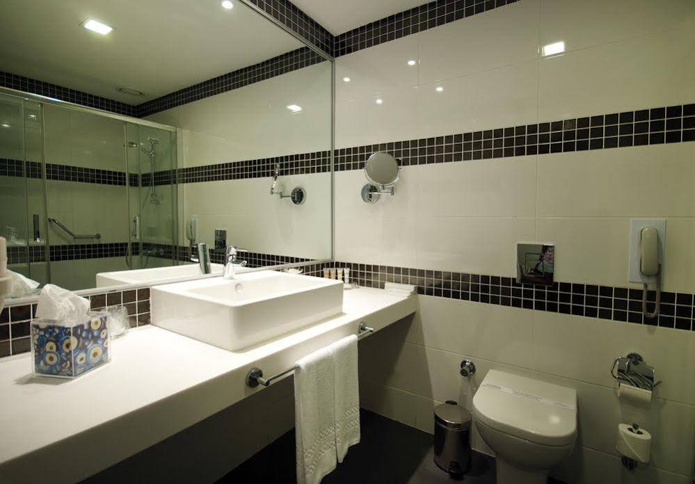 Tav Airport Hotel