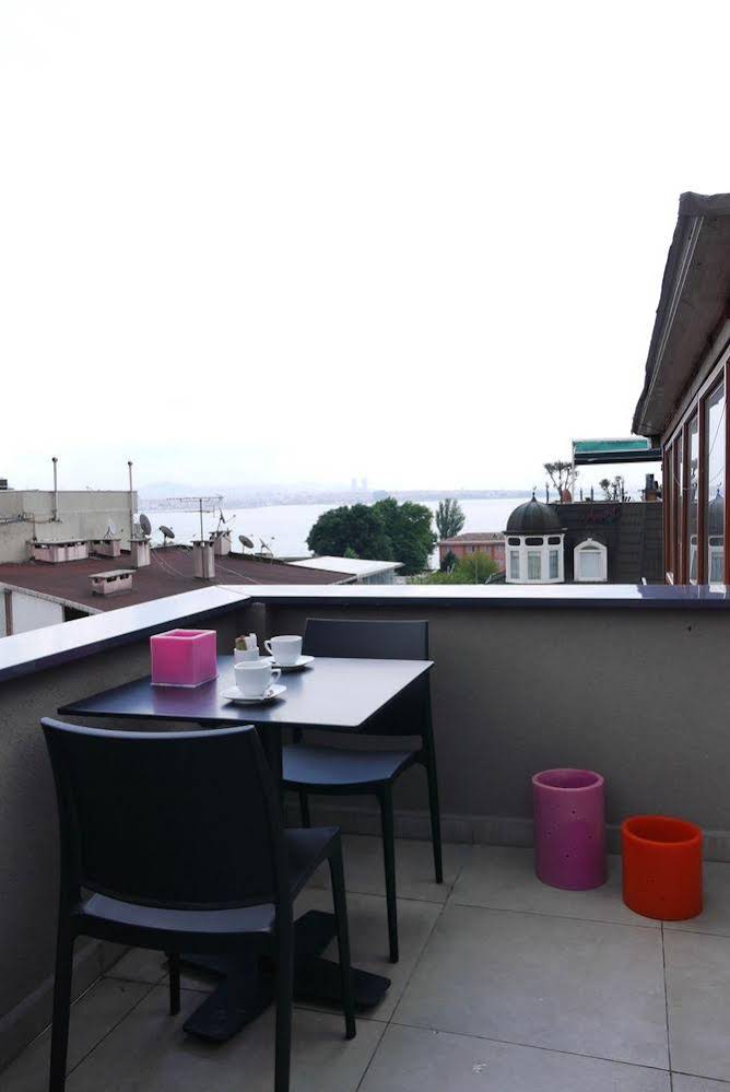 Alilass Hotel