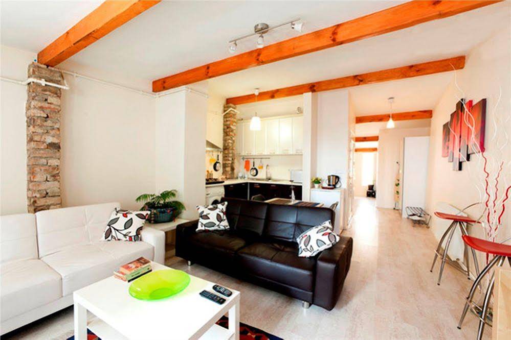 Adonis House Taksim