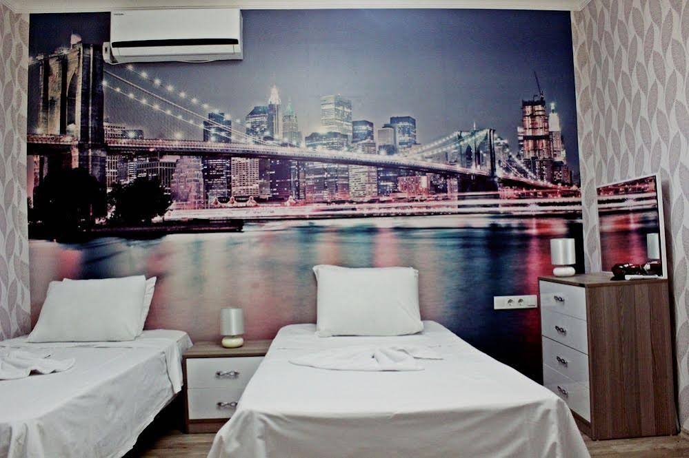 Tamara Suite