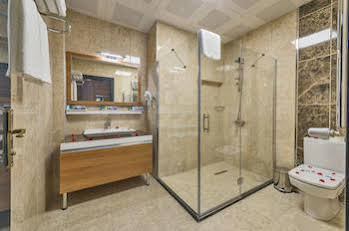 New My World Hotel
