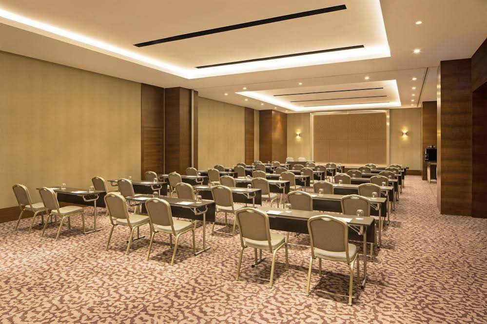 Sheraton Grand Istanbul Atasehir Hotel