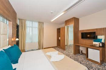 New My World Hotel
